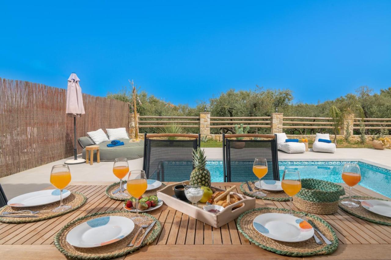 Queen Of Zakynthos Luxury Amoudi